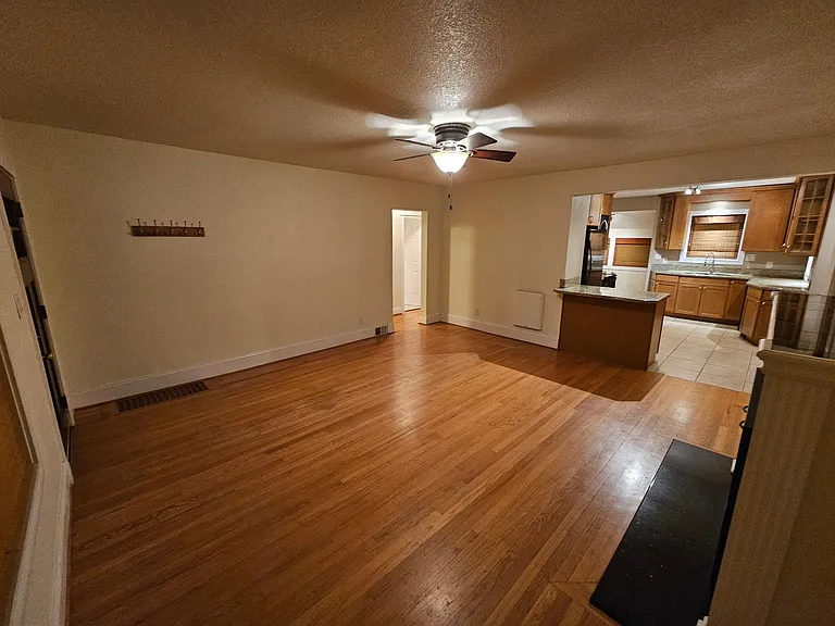 6306 SW 30th Ave — Photo 19