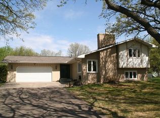 575 120th Ln NW, Coon Rapids, MN 55448