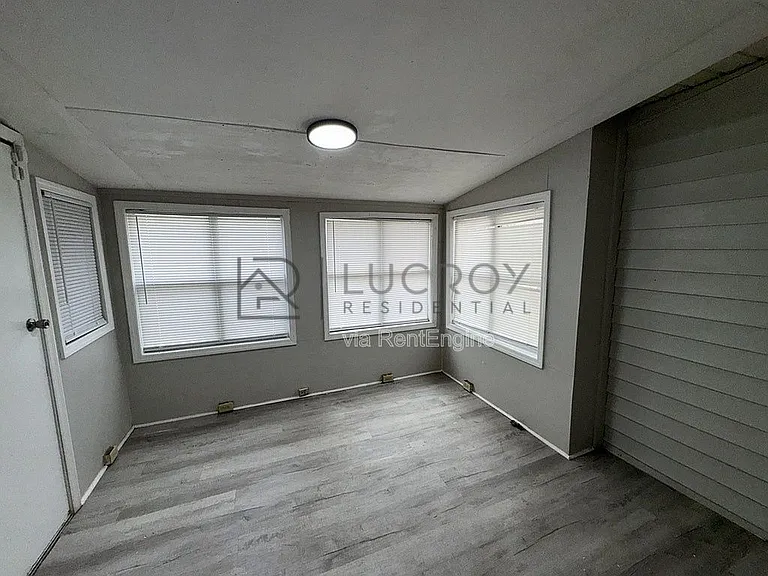 1126 Barbara Ann Dr — Photo 9