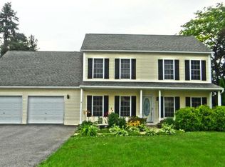 206 Pine Rd, Mount Holly Springs, PA 17065