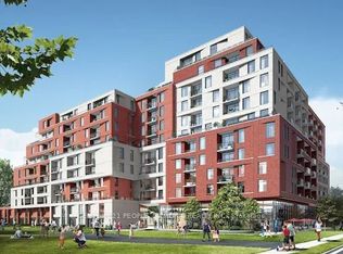 3100 Keele St #917-W05, Toronto, ON M3M 0E1
