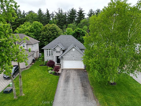 3rd image of 89 Woodvale Dr