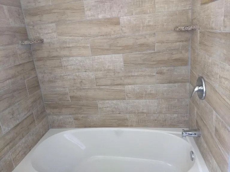 1112 Ardmore Dr — Photo 7