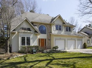 1317 Ashton Woods Ct, Portage, MI 49024