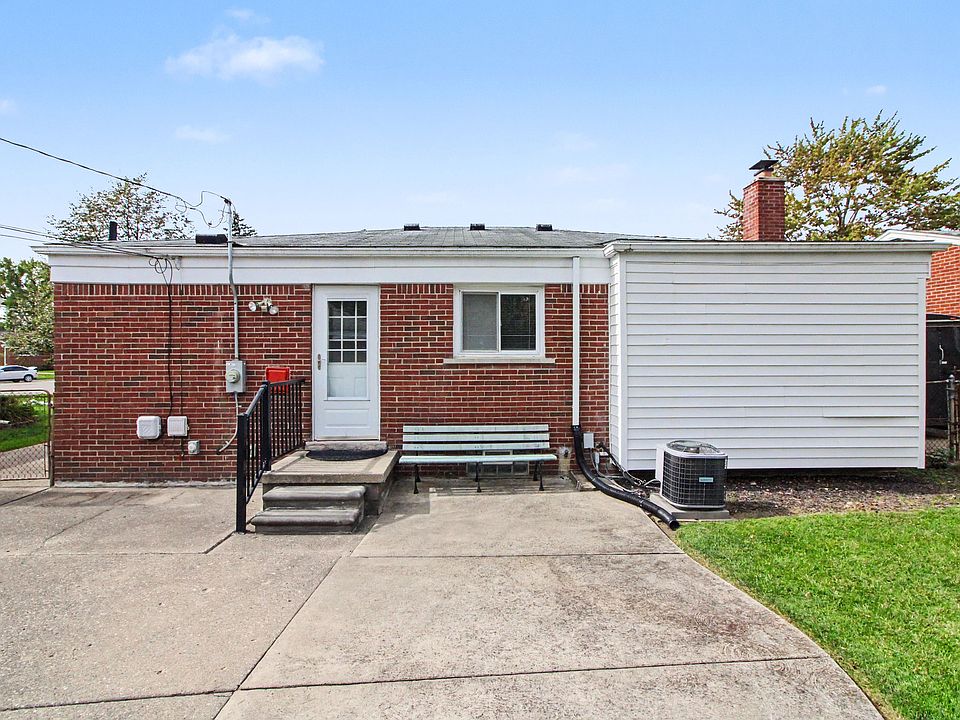 8118 August Ave, photo 6