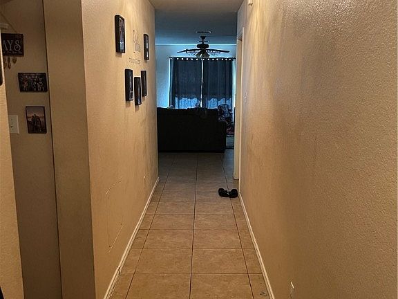 3rd image of 18121 Skysail Dr