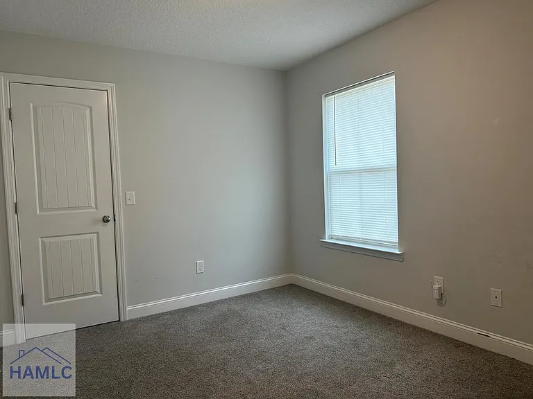 345 McClelland Loop NE — Photo 25
