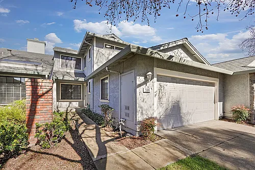 566 La Corso Dr #1 Photo 1