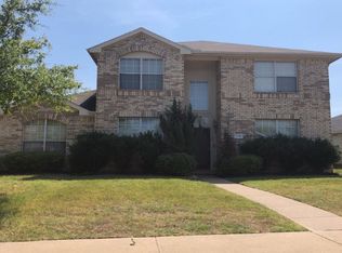 116 Buffalo Creek Dr, Desoto, TX 75115