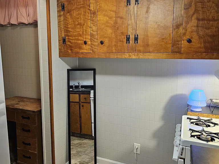 7 Lynch St #4 — Photo 6