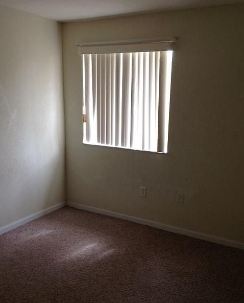 1st image of 2608 SE 15th Pl #327