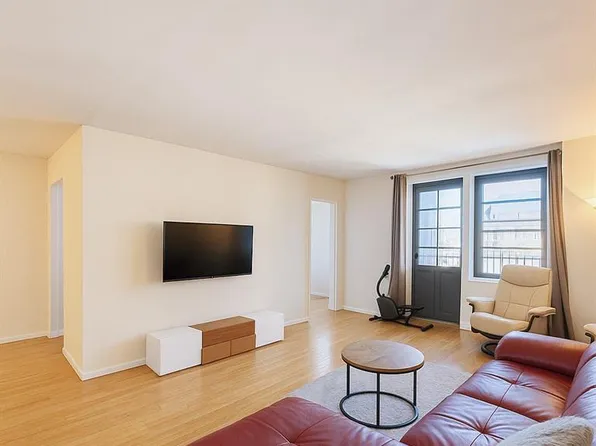 13950 35 Avenue #4, Flushing, NY 11354