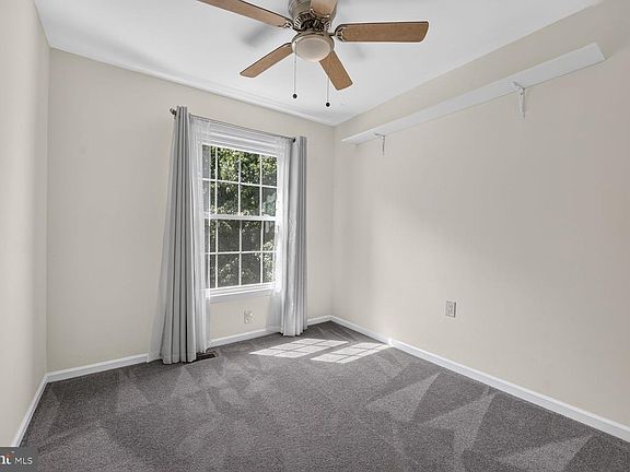 4th image of 5619 Ridge View Dr