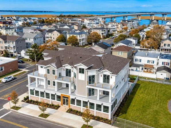 105 8th St #C, Ocean City, NJ 08226