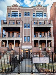 6121 N Winthrop Ave APT 2N, Chicago, IL, 60660
