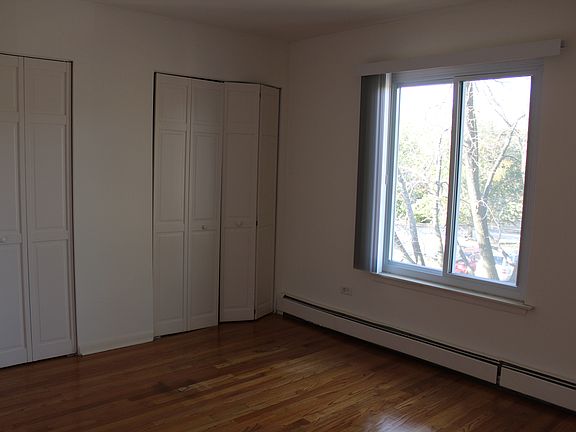3rd image of 2610 Forest Glen Pkwy