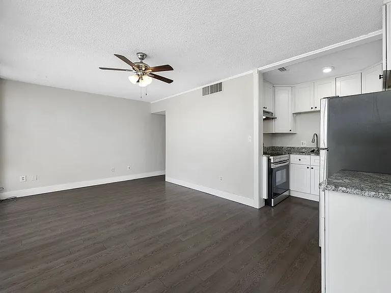 3554 1st Ave N #203 — Photo 6