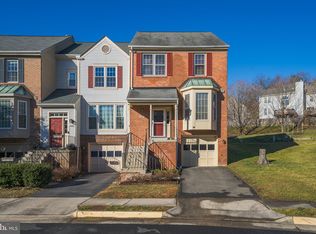 7434 Ridge Oak Ct, Springfield, VA 22153
