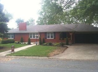 4710 Hedges Ave, Kansas City, MO 64133