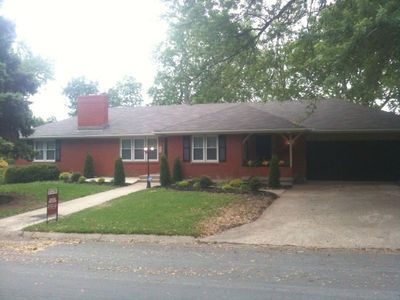 4710 Hedges Ave, Kansas City, MO, 64133