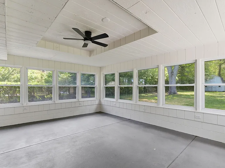 10173 Joliet St — Photo 22