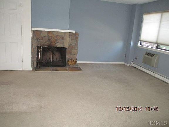 2nd image of 1 Briarcliff Dr S Ste 1
