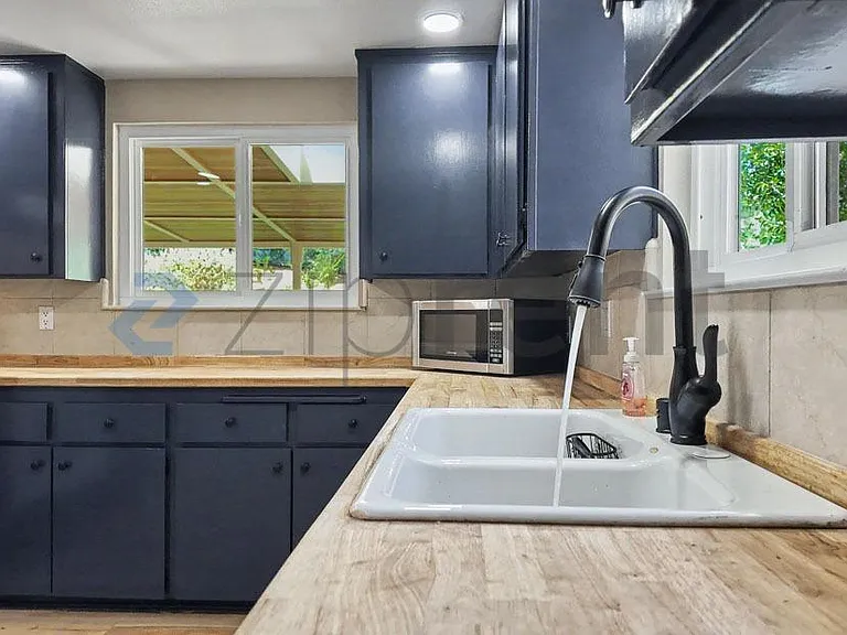 17068 Vintage Dr — Photo 28