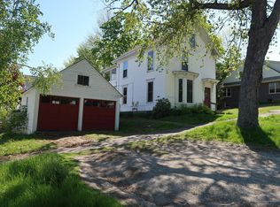 116 Winthrop St, Augusta, ME 04330