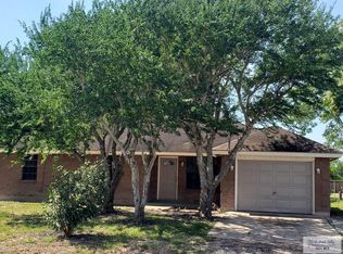 33122 Shoemaker Rd, Los Fresnos, TX 78566