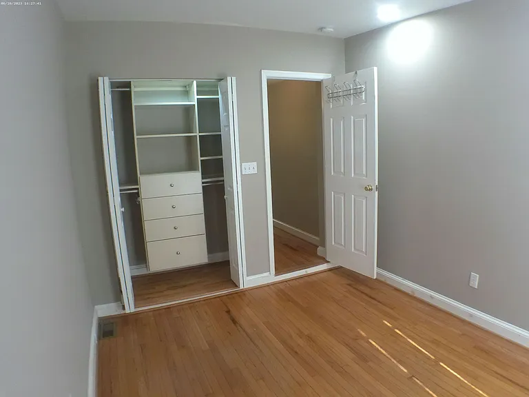 912 S Potomac St — Photo 18