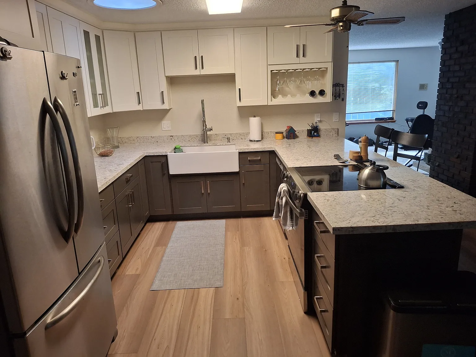 3 bed, 1570 sqft, $3,000 — Photo 4