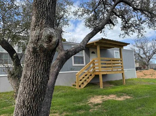 128 Apache Drive, Burnet, TX 78611