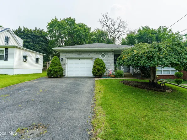 15 Daytona Avenue, Albany, NY 12203