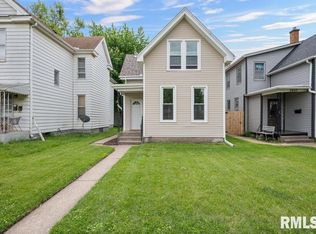 2025 W 3rd St, Davenport, IA 52802