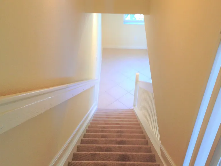 690 Amador Ln #2 — Photo 10