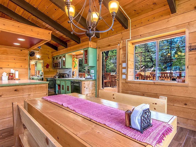 24800 Marion Ridge Dr — Photo 19