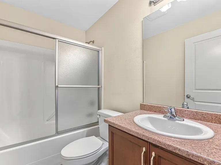 5760 Legoe Ave — Photo 48
