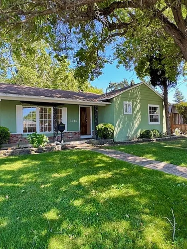 3218 Bonifacio St Photo 1
