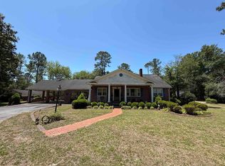 4981 State Rd, Holly Hill, SC 29059