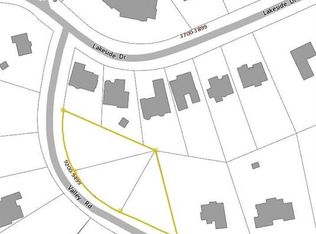 9305 9313 9321 Valley Rd, Charlotte, NC 28270