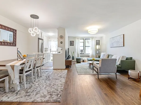 3345 94th St APT 4H, Jackson Heights, NY 11372