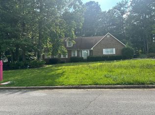 8039 Woods Ln, Jonesboro, GA 30236