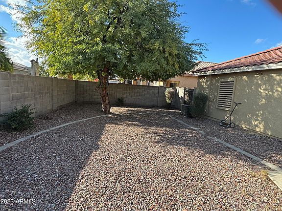 4th image of 653 W JUDI Street