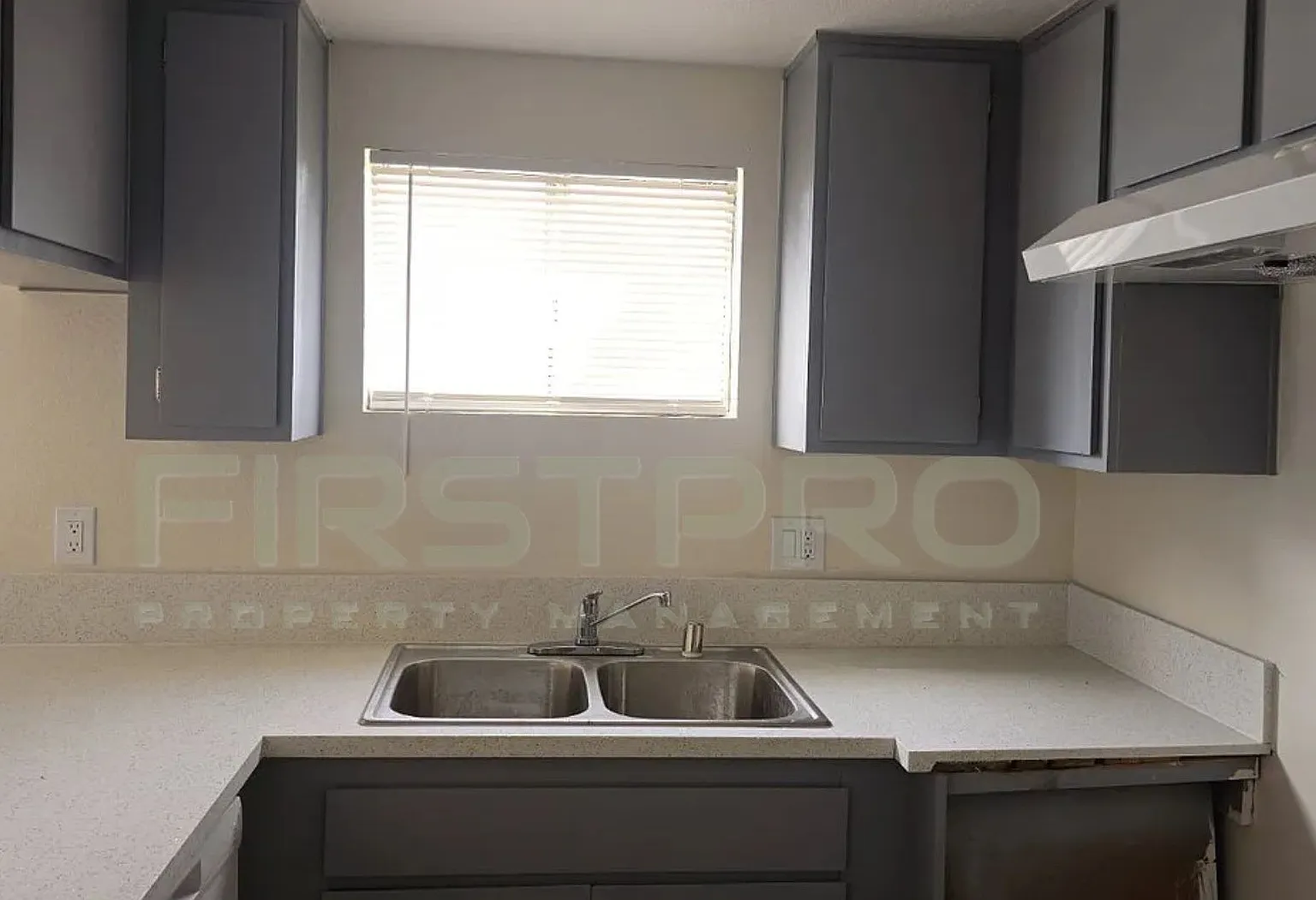 2 bed, 800 sqft, $2,195 — Photo 2