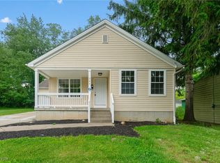 384 Maryknoll Ave, Campbell, OH