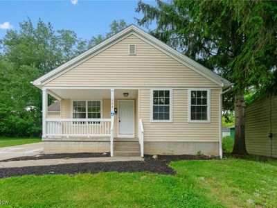 384 Maryknoll Ave, Campbell, OH, 44405
