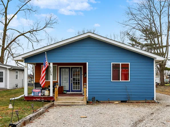 511 E Thompson St, Edinburgh, IN 46124