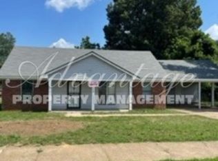 3624 Russelwood Dr, Memphis, TN 38128