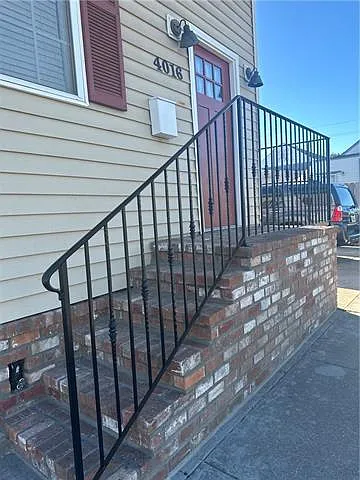 3 bed, 1.0 bath, 1227 sqft, $1,850 — Photo 2