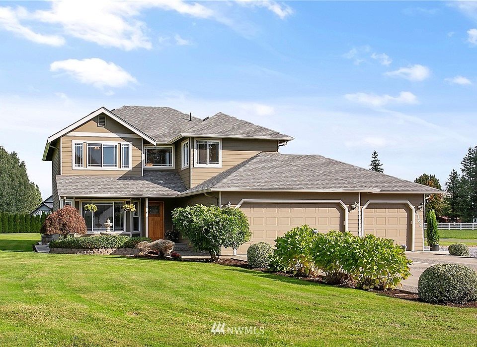 Welcome Home to 1162 Fowles Lane!